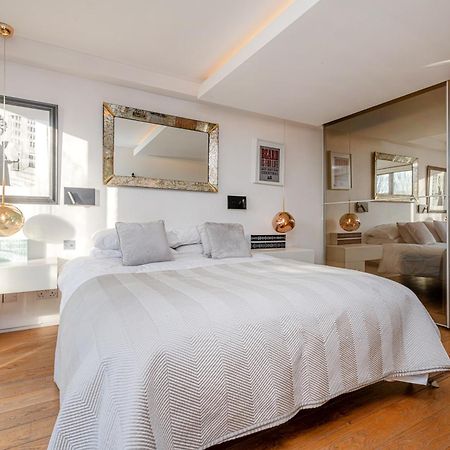 Stunning 3 Bedroom, 3 Bathroom Duplex With Terrace Londen Buitenkant foto